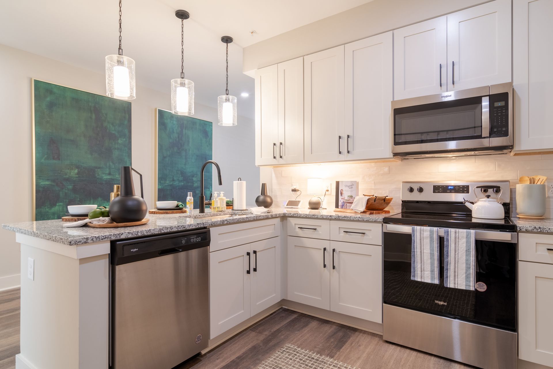 Treesort Luxury Living 20 of 401