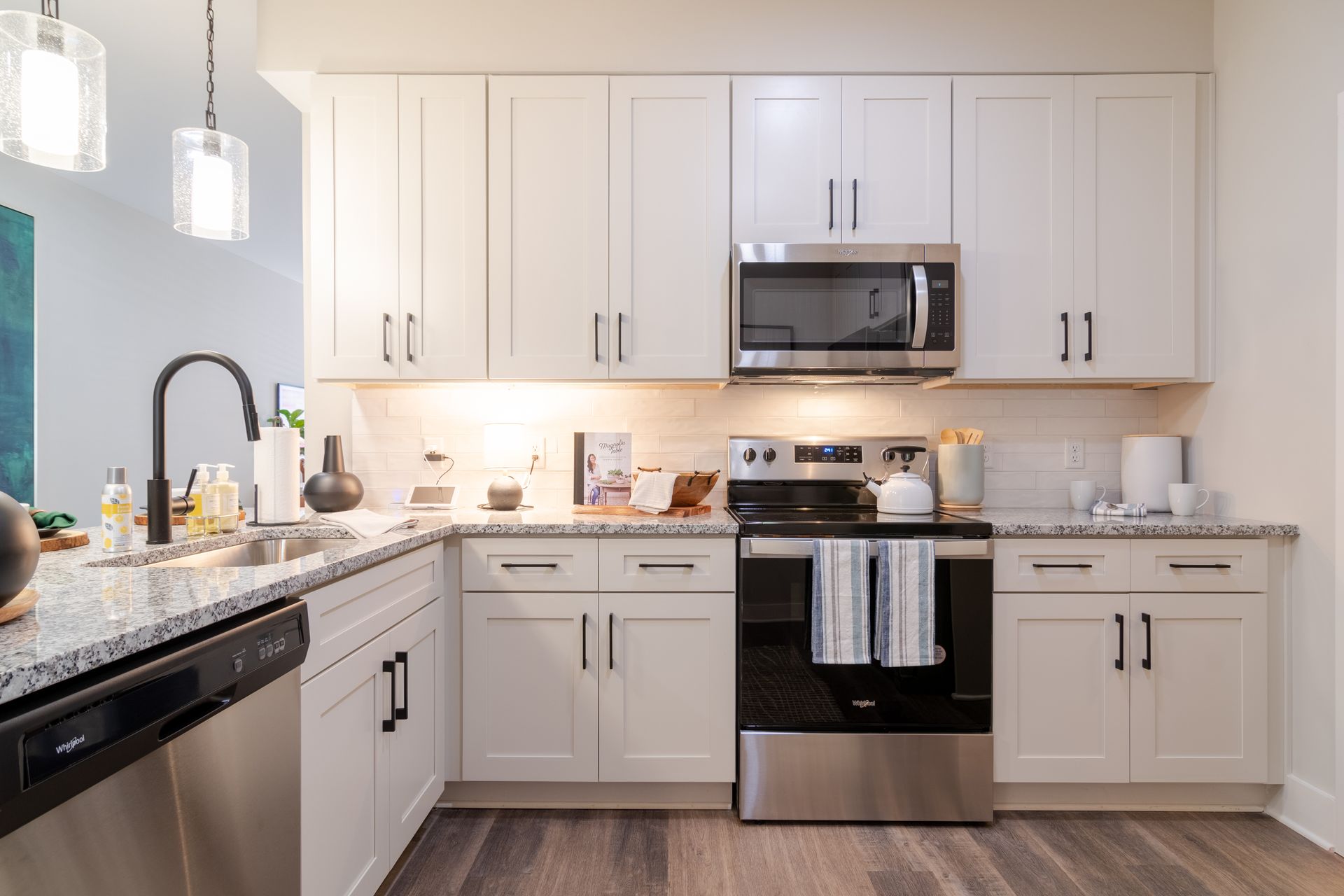 Treesort Luxury Living 19 of 401