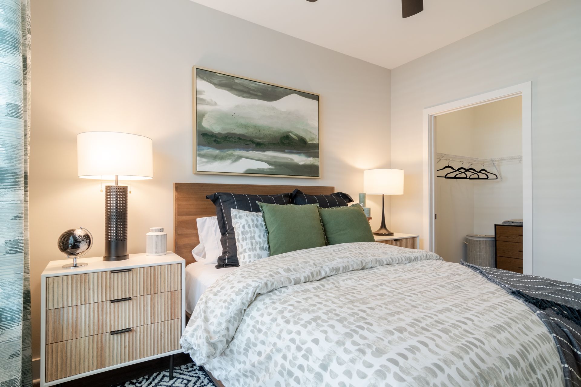Treesort Luxury Living 14 of 401