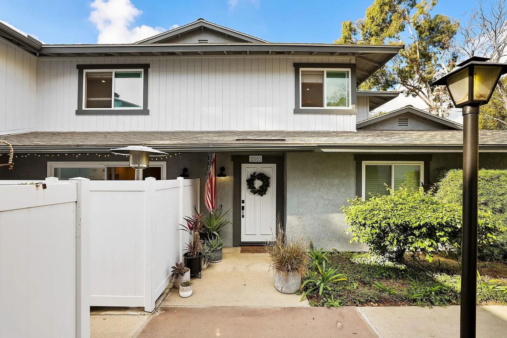 Yorba Linda House: 20353 Fallen Oak Lane