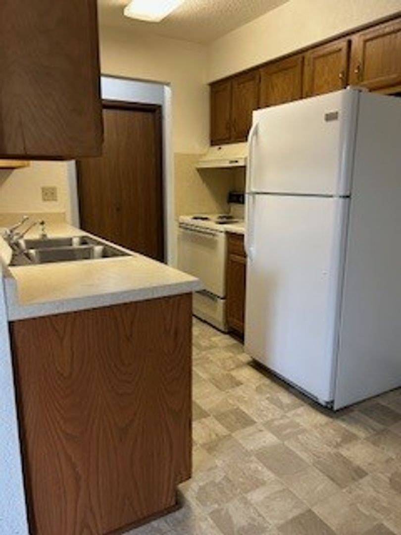Kasson Apartment: 200 1st Street NE