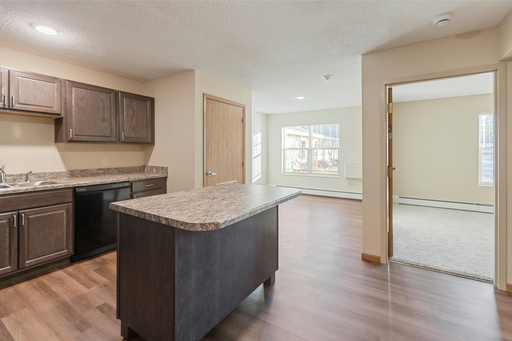 1 Bedroom 1 Bathroom Suite