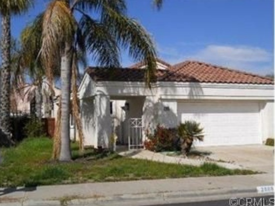 Menifee House: 28886 Champions Drive