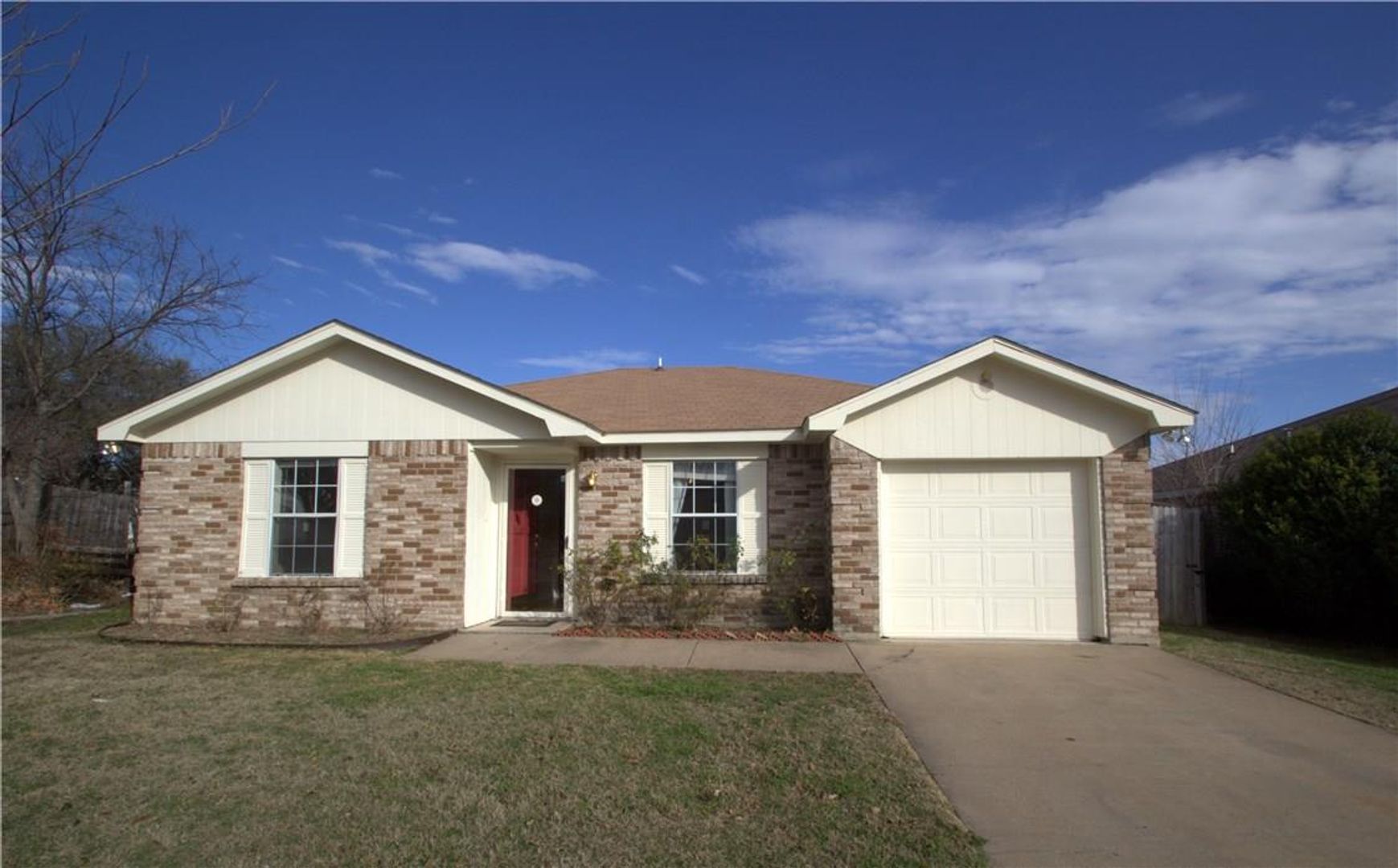 Fort Worth House: 108 Prospector Court
