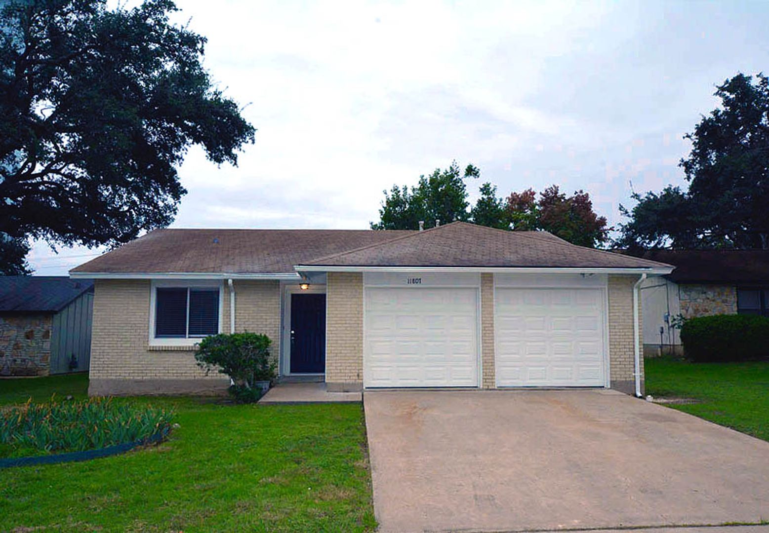 Austin House: 11807 Acorn Creek Trail