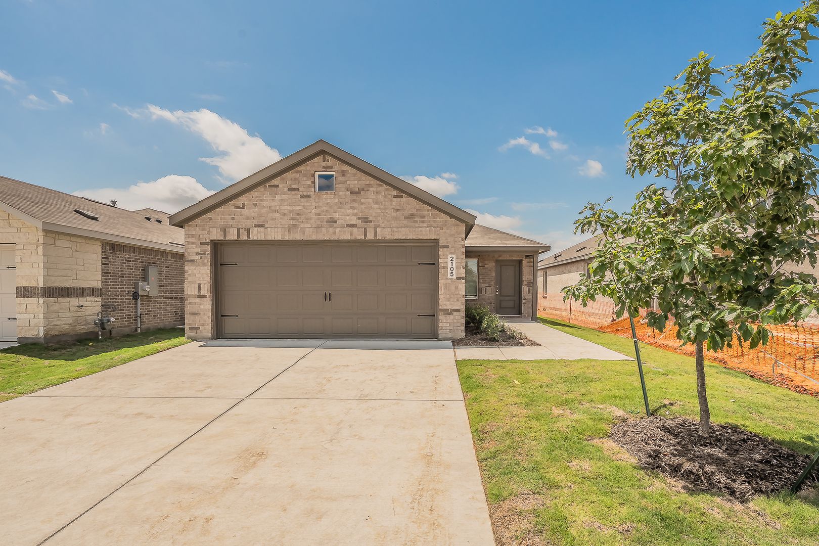 Cleburne House: 2105 Jesse James Lane
