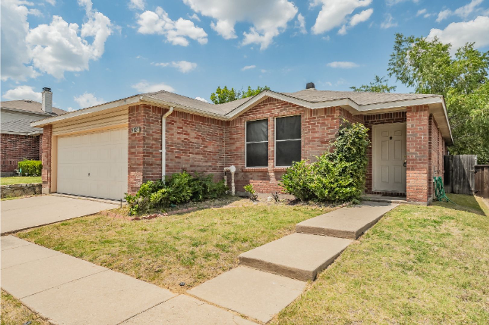 Denton House: 3327 Clydesdale Dr.