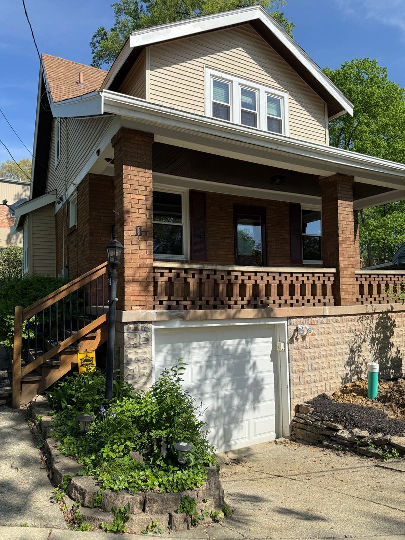 Ft. Thomas House: 11 Tower Hill Rd