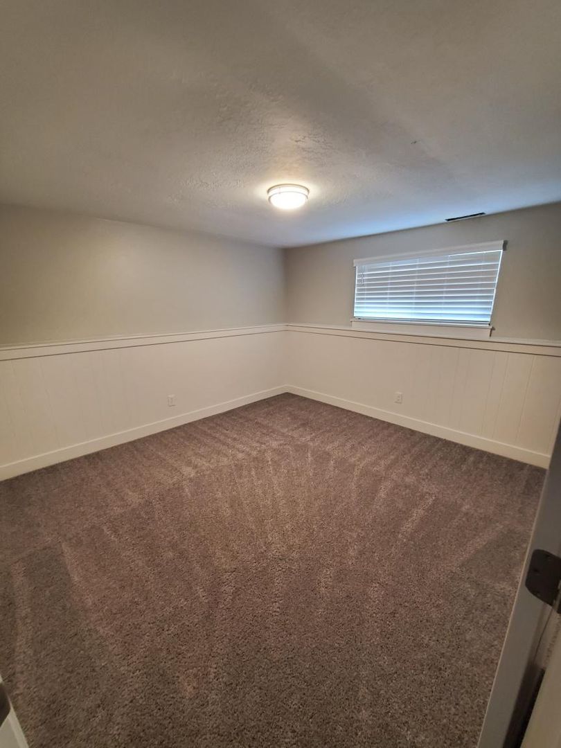 10460 Godatia Lane, Sandy, UT 84094