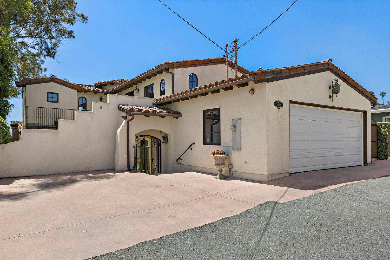 San Clemente House: 1609 S. Ola Vista