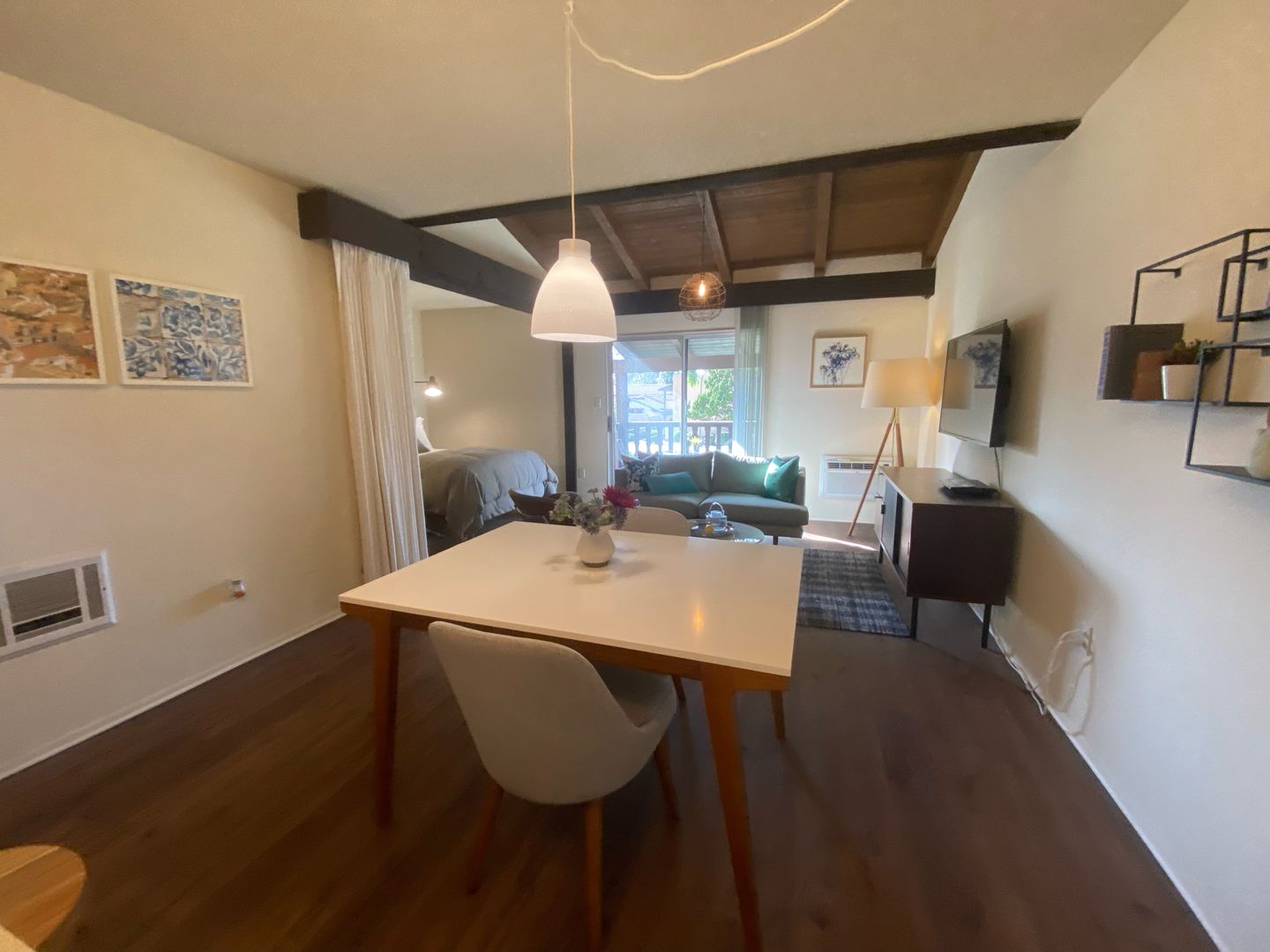 Tres Vidas Apartments 3 of 12