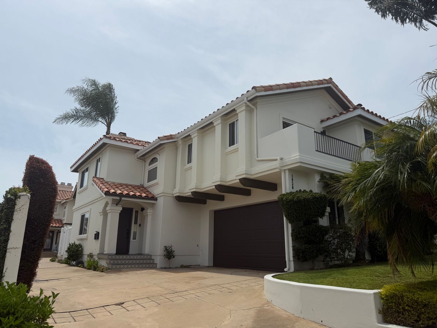 Redondo Beach House: 1930 Gates Ave #A