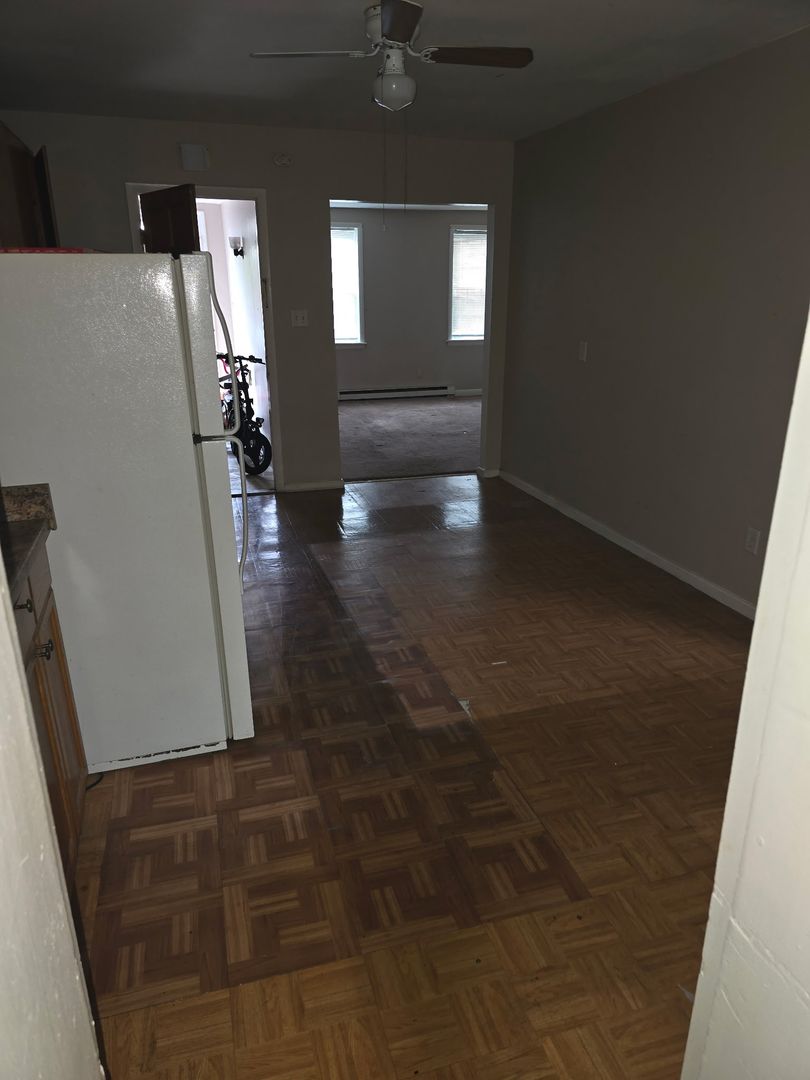 Cohoes Apartment: 3 Olmstead Street