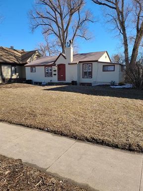 Updated Lower Level Duplex – photo 1
