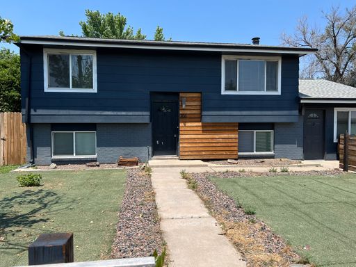 Small town living with utilities included in the rent. Section 8 welcome. – photo 1