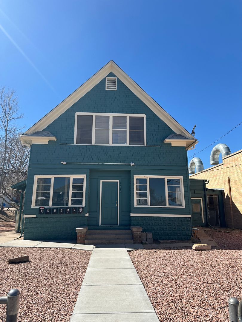 Greeley Apartment: 1615 8th Avenue