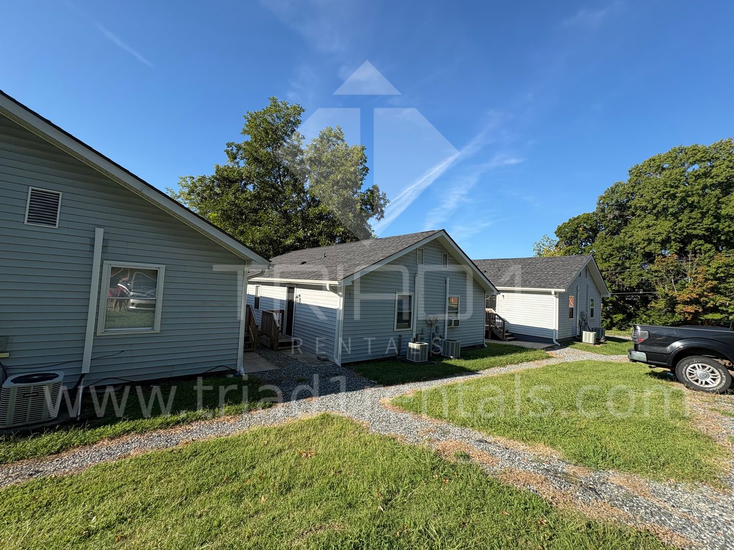 Greensboro Apartment: 1001 E Bragg St.