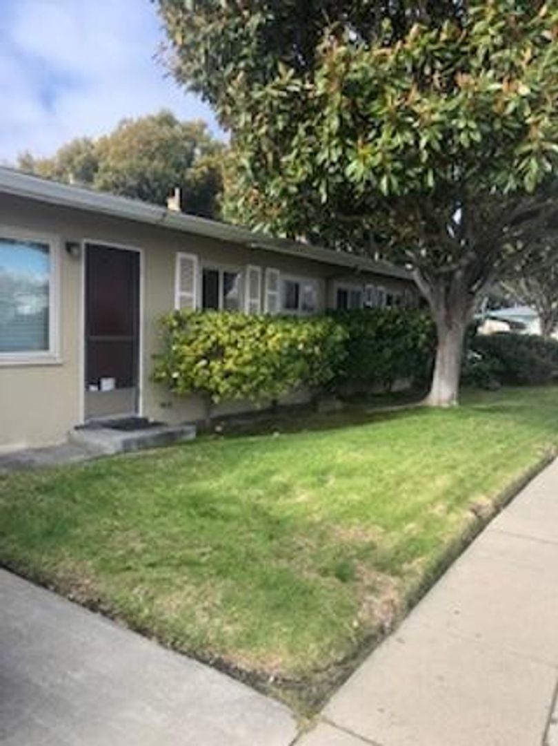 Salinas Apartment: 801 Padre Drive