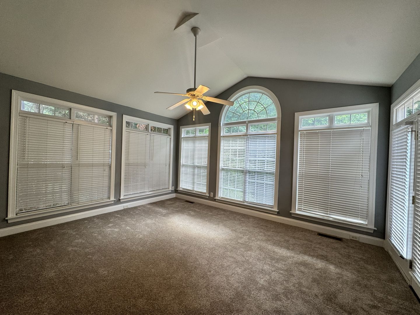 515 Hannah McKenzie Dr - ZEE 11 of 12