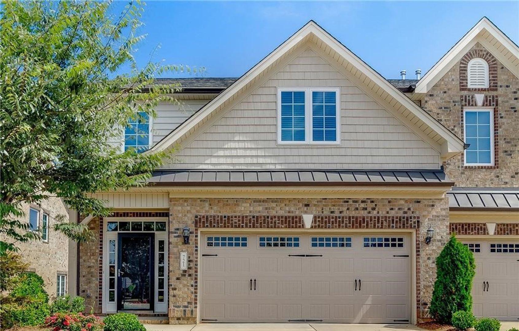 High Point Townhome: 721 Piedmont Crossing Dr