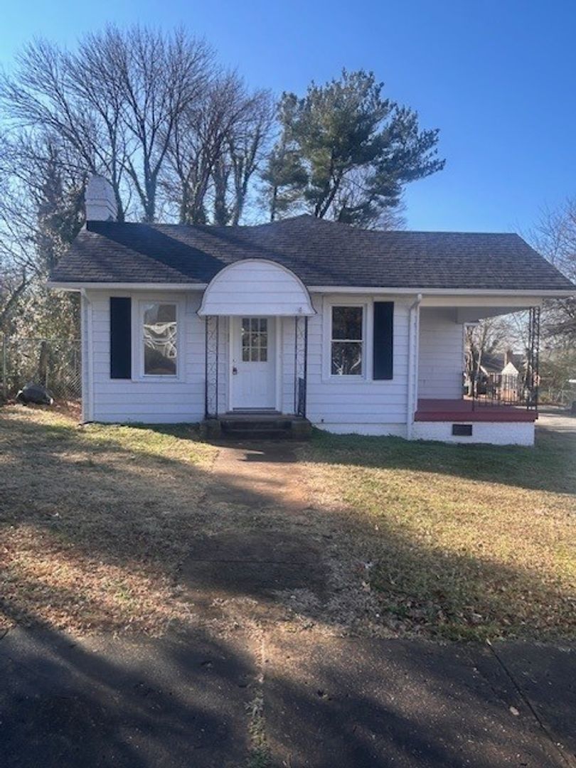 high point House: 113 Edgeworth St