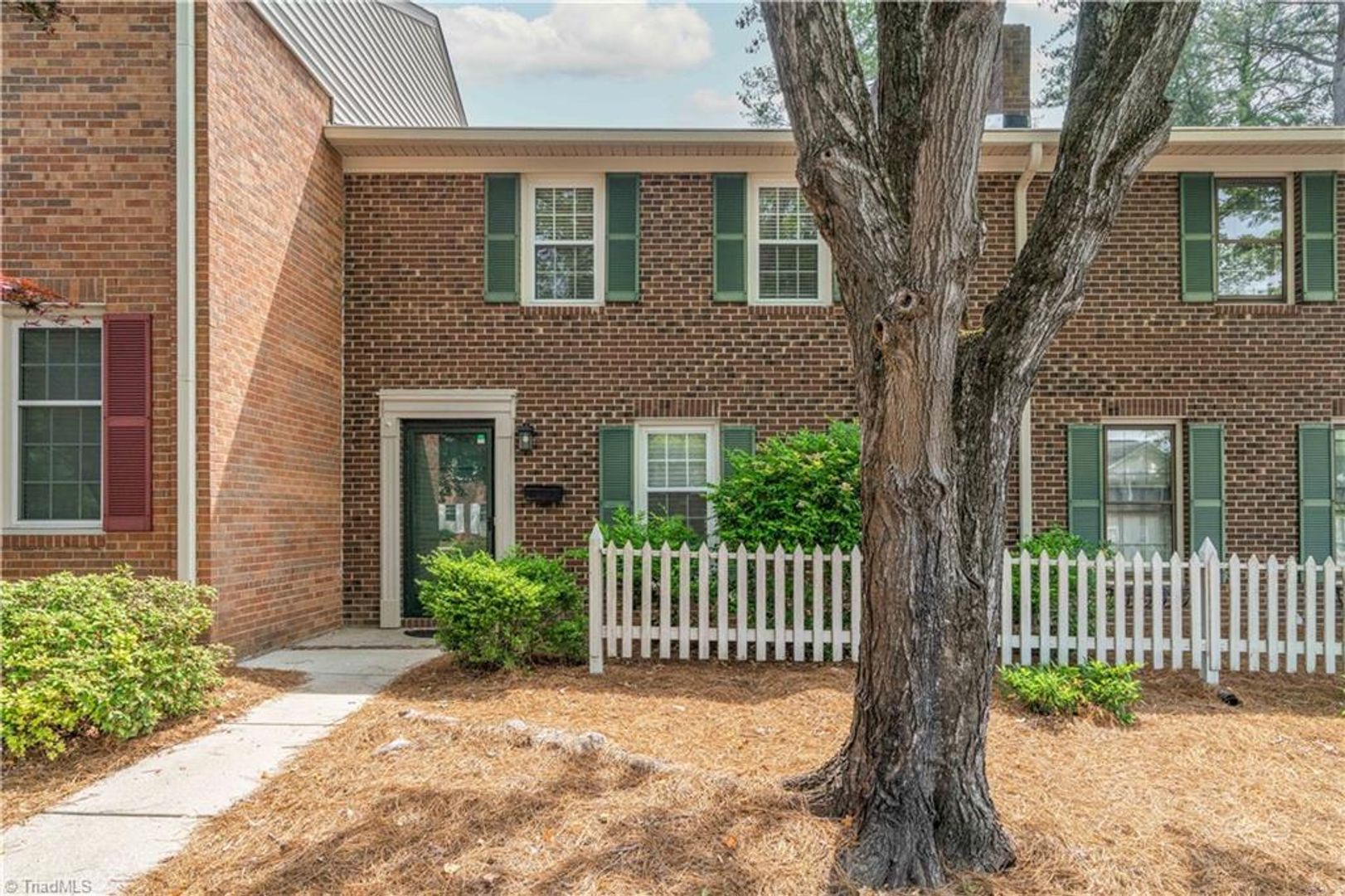 Winston Salem Apartment: 3921 #D Valley Ct