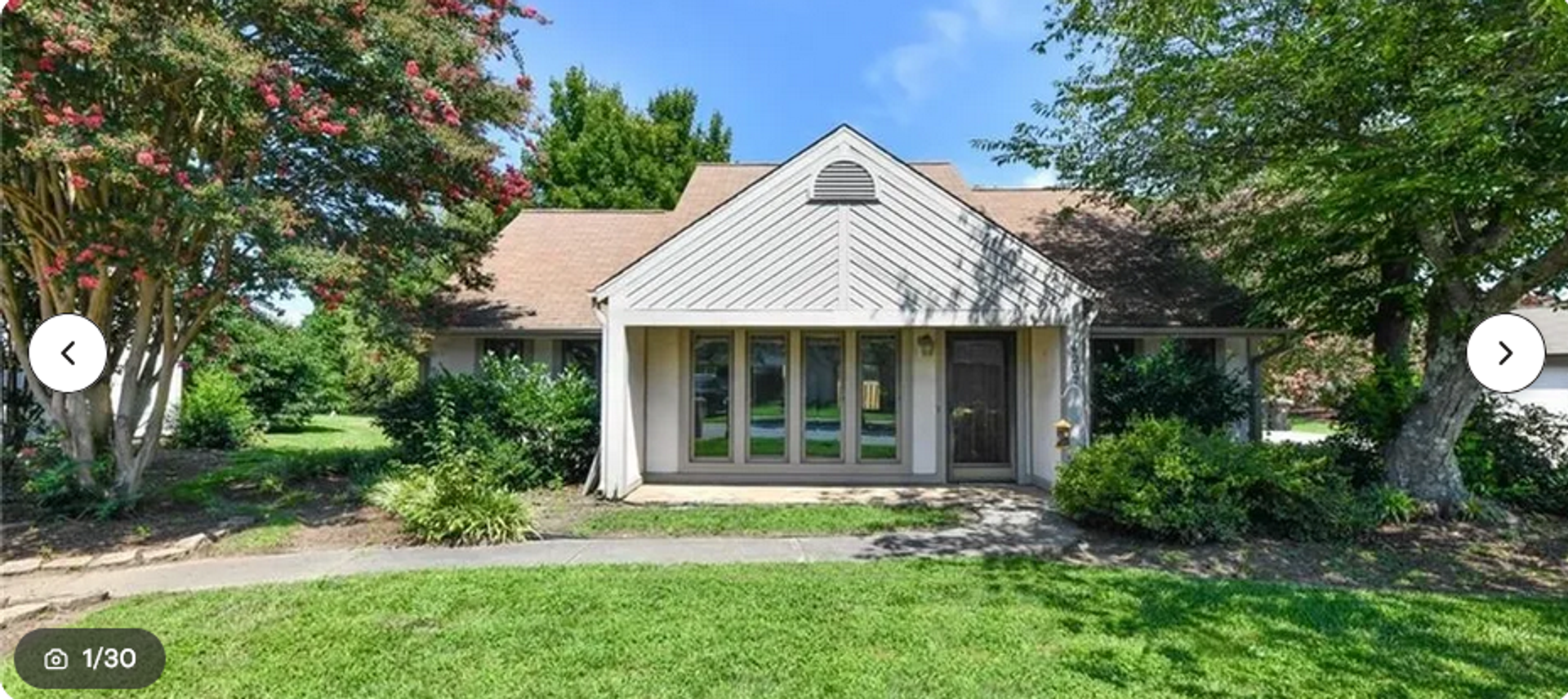 High Point Townhome: 4207 Sunburst Dr