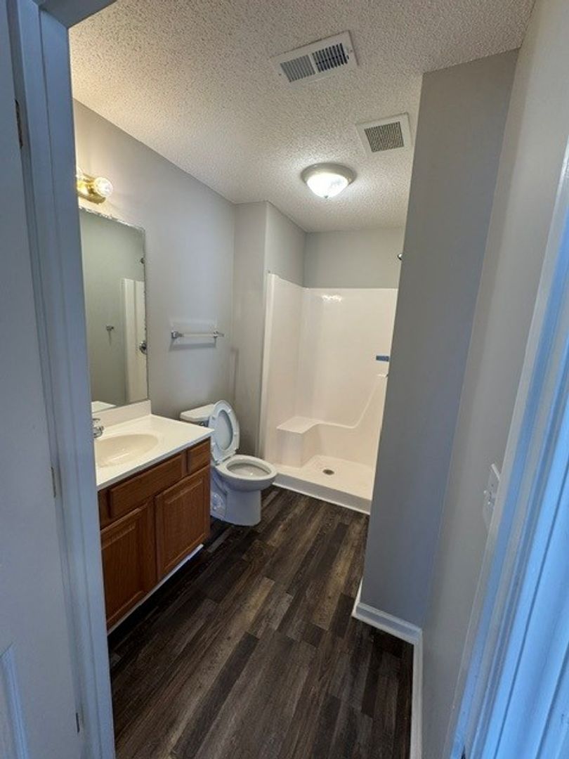819 -1A Belmont Dr - AK 10 of 12