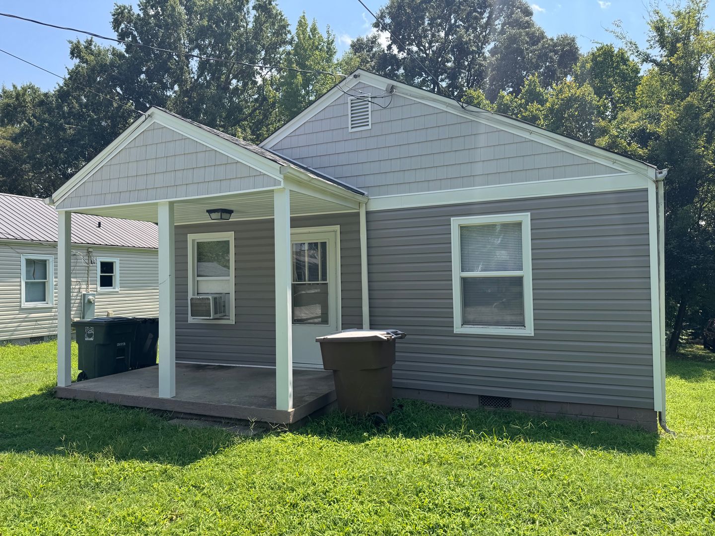 GREENSBORO House: 1514 SLOAN ST