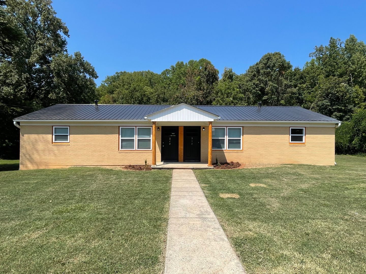 LEXINGTON Apartment: 312-314 SPRUCE ST