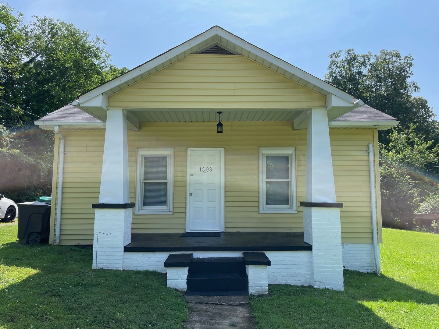 HIGH POINT House: 1808 GUYER ST