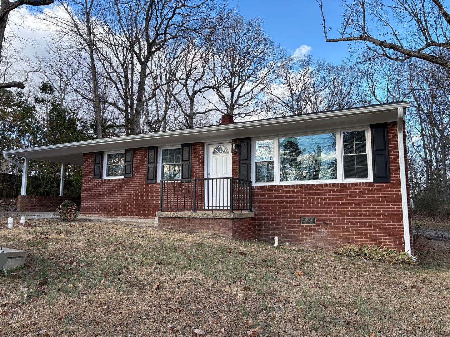 ASHEBORO House: 635 OAKGROVE RD