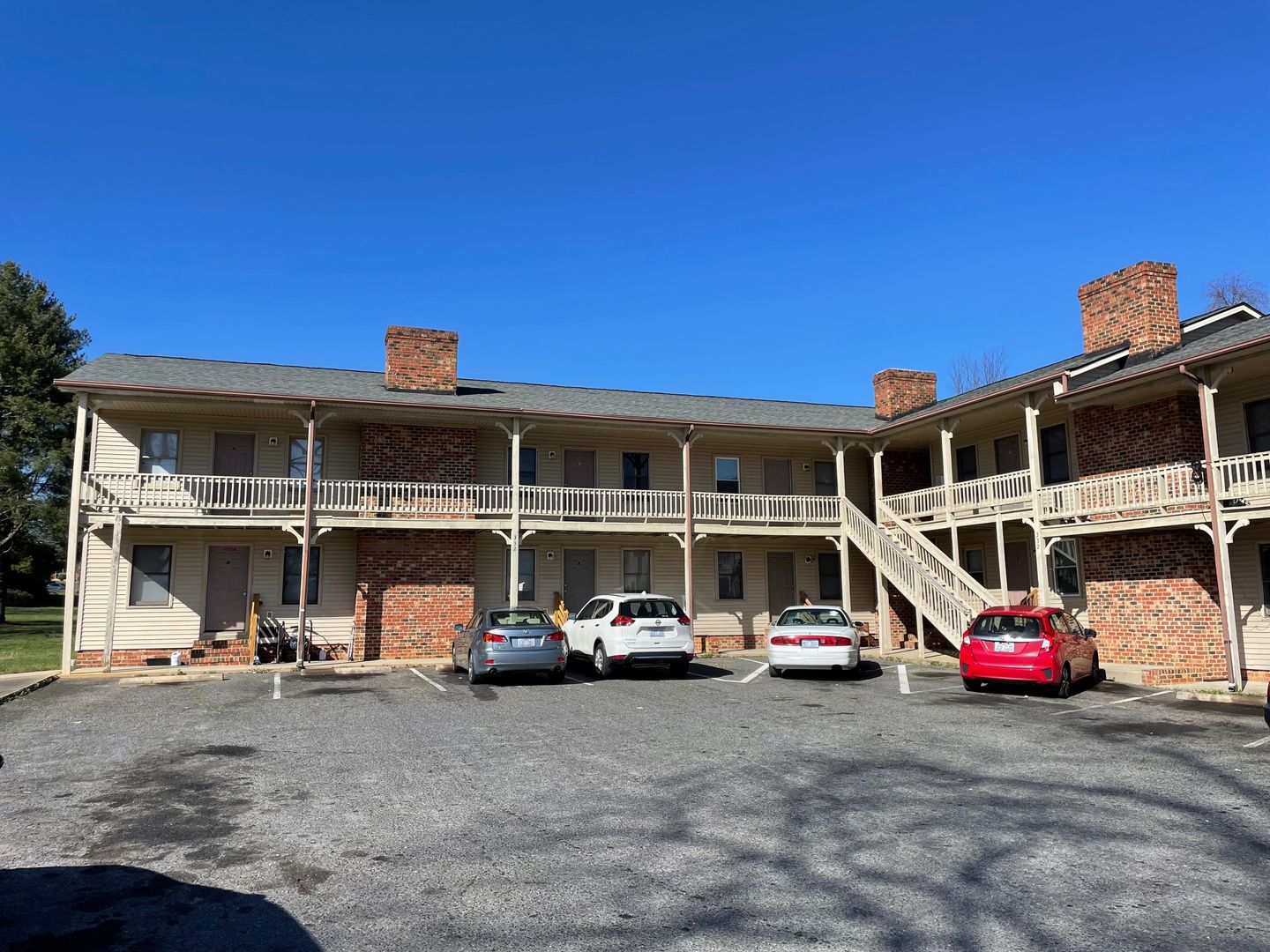 ASHEBORO Apartment: 332-342 W. WARD ST.