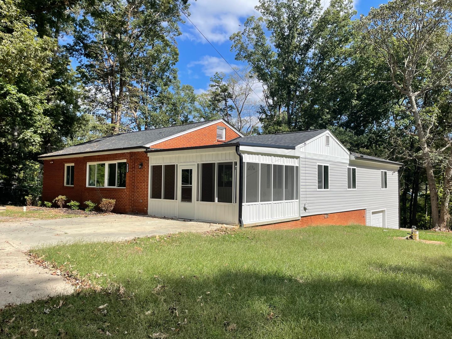 ASHEBORO House: 612 CRESTVIEW CHURCH RD