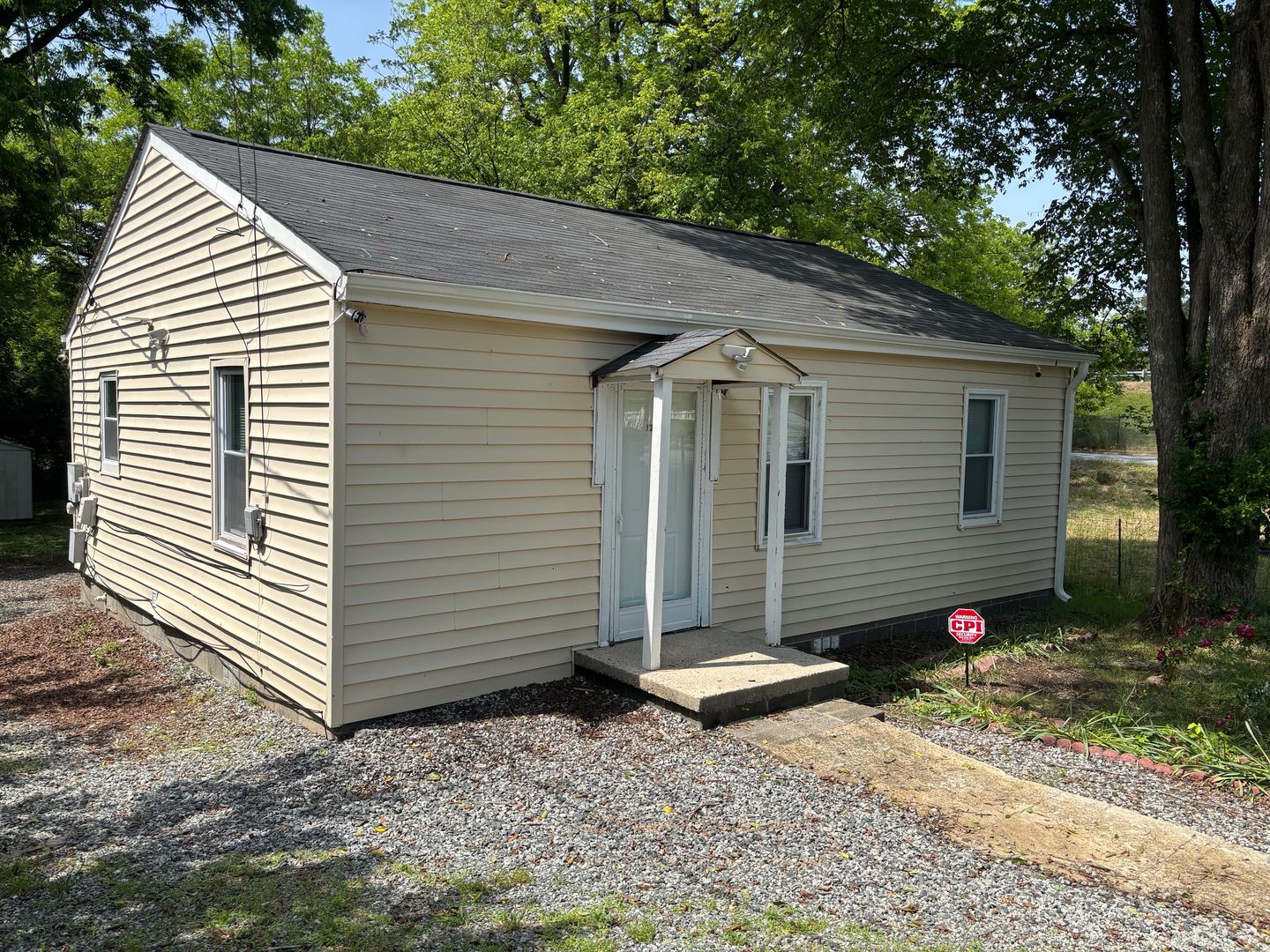 HIGH POINT House: 1202 HOOVER AVE