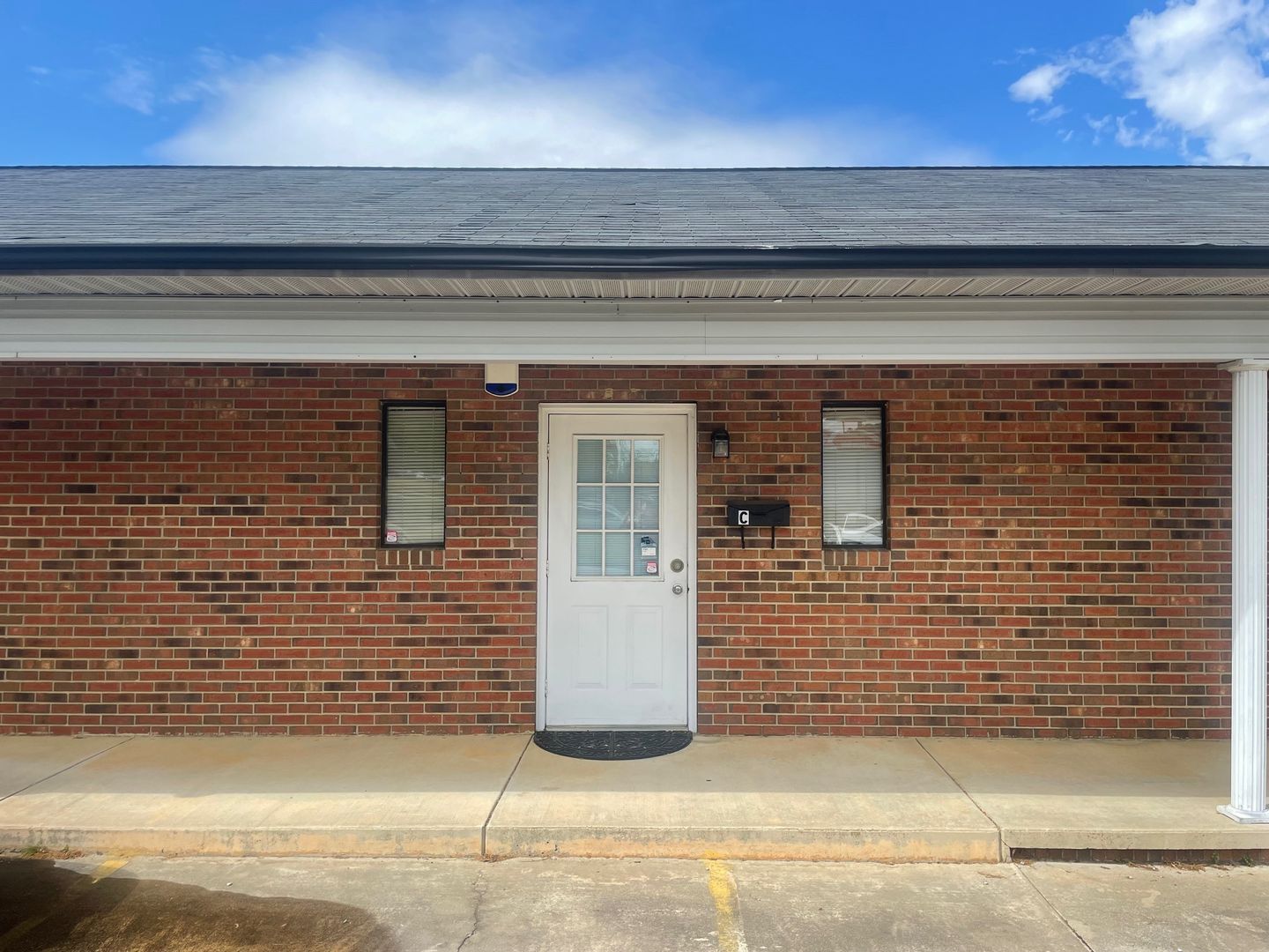 1009 N. FAYETTEVILLE ST. 1009C, ASHEBORO, NC 27203