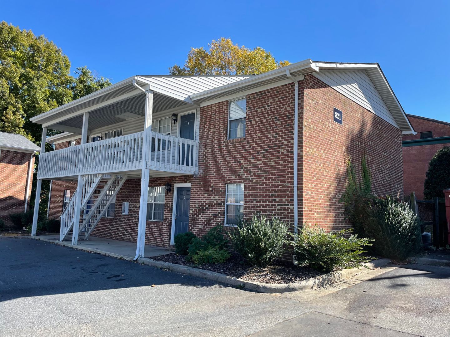 Asheboro Apartment: 809-813-821 S. CHURCH ST.