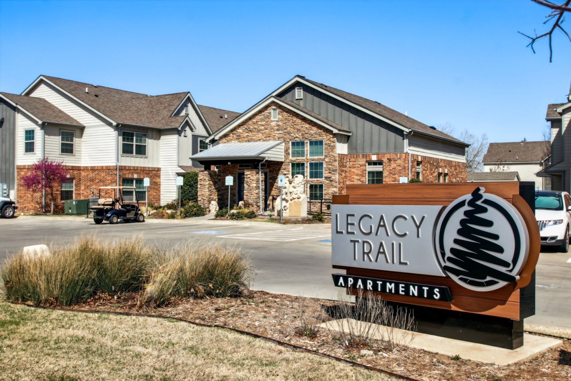 Norman Apartment: 2501 Pendleton Drive