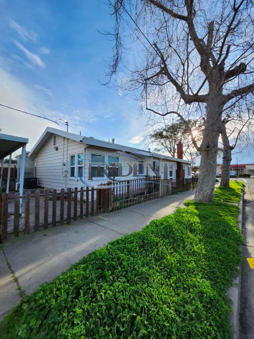 Marysville House: 831 I Street