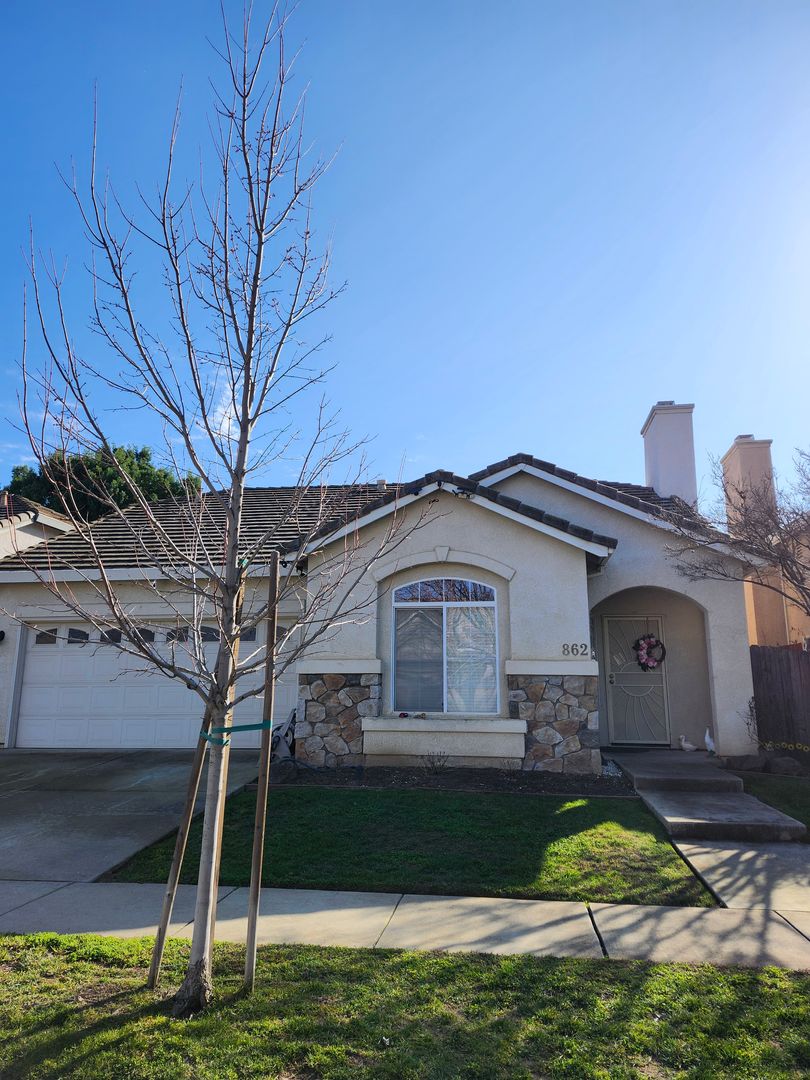 Yuba City House: 862 Graystone Court