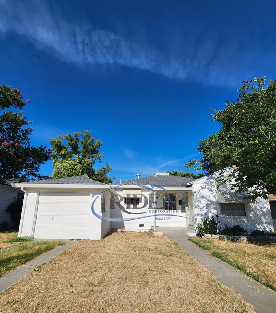 Marysville House: 1117 Divver Street