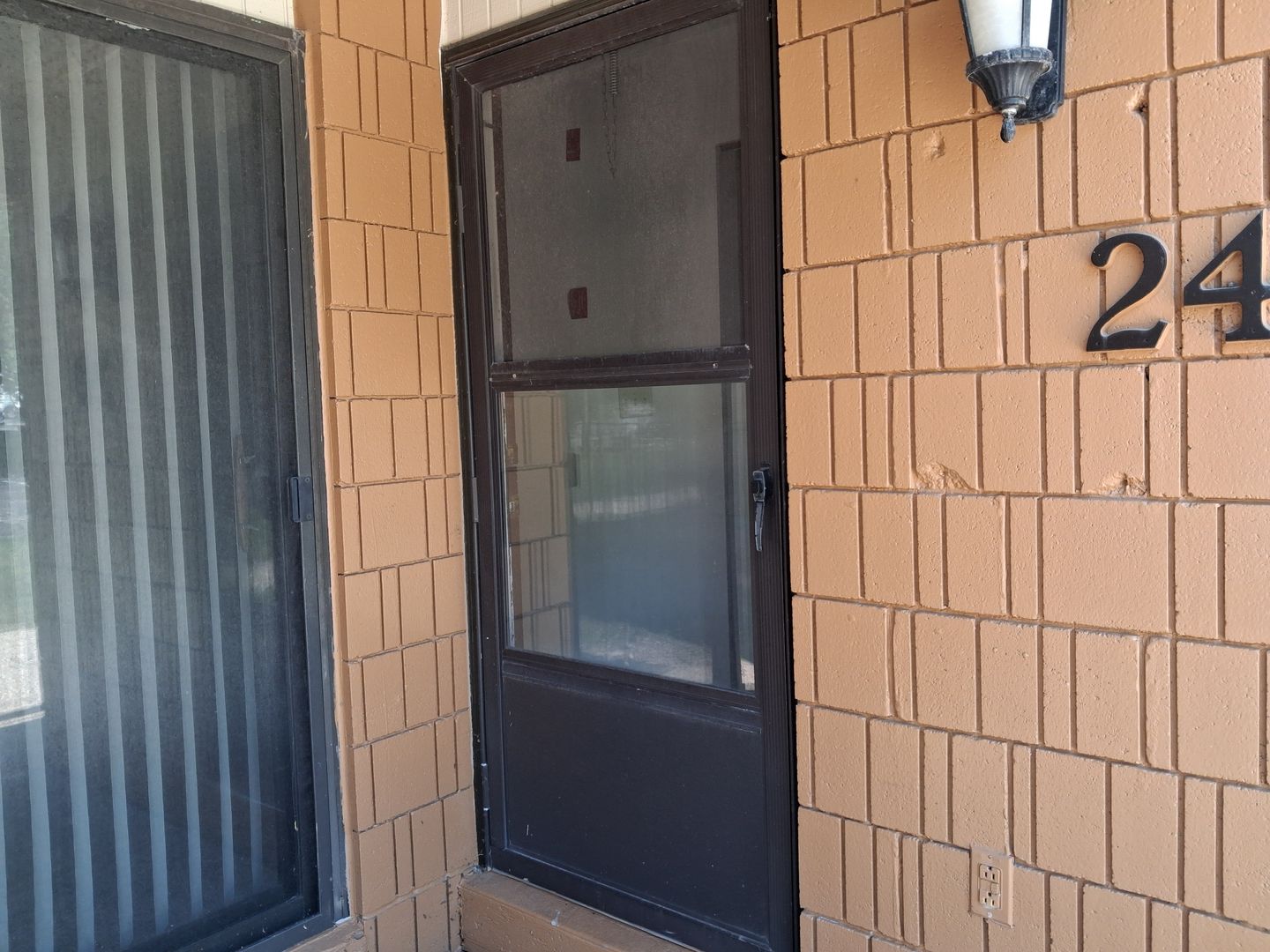 Milwaukee Apartment: 8183 N 107th St.