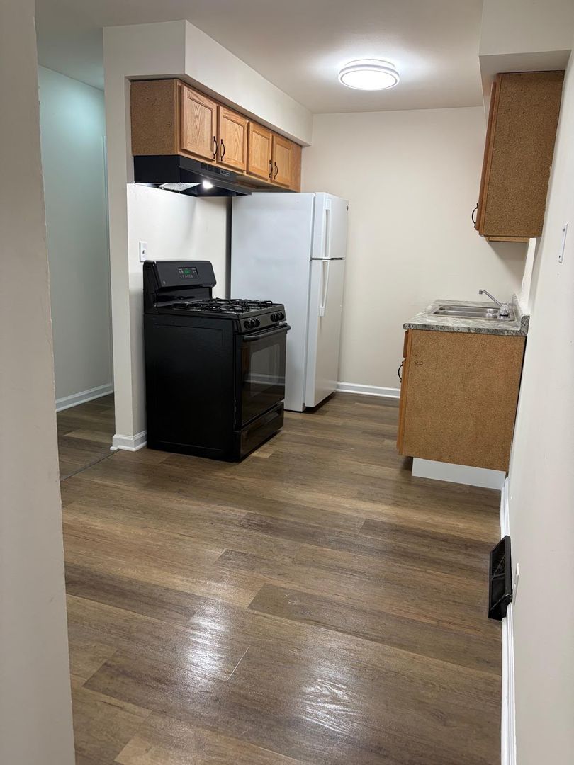 Kenosha Apartment: 4007 45th St.