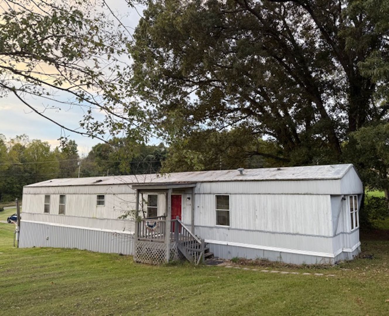 Johnson City House: 114 John Cox Road