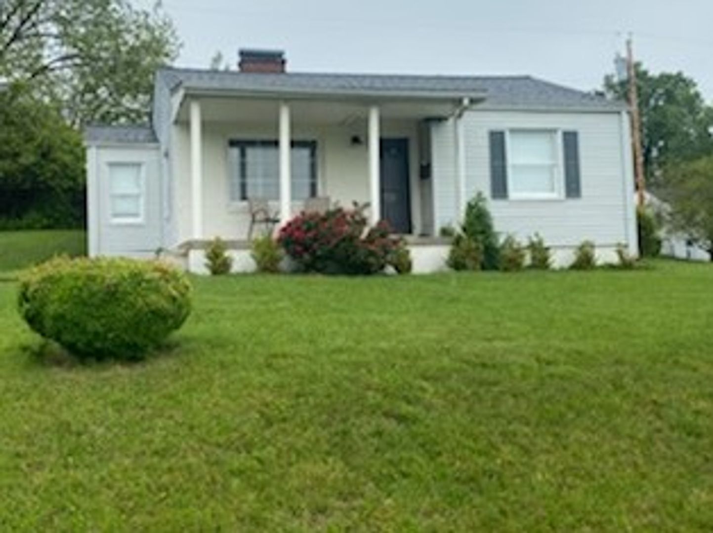 Johnson City House: 512 Lee Circle