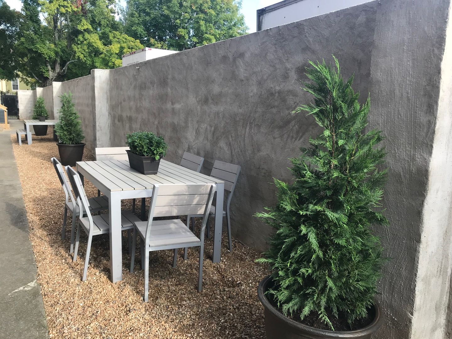 Johnson City Apartment: 606 N Roan Street, 608 N Roan Street, 100 E Watauga Avenue