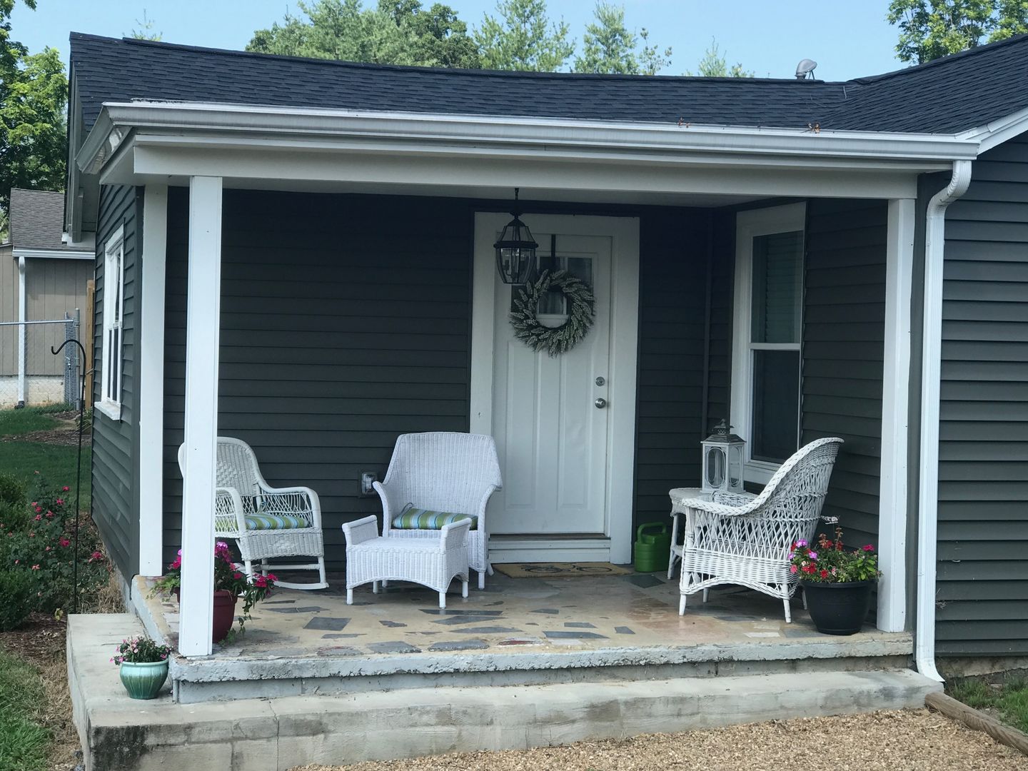 Johnson City House: 416 Lee Street