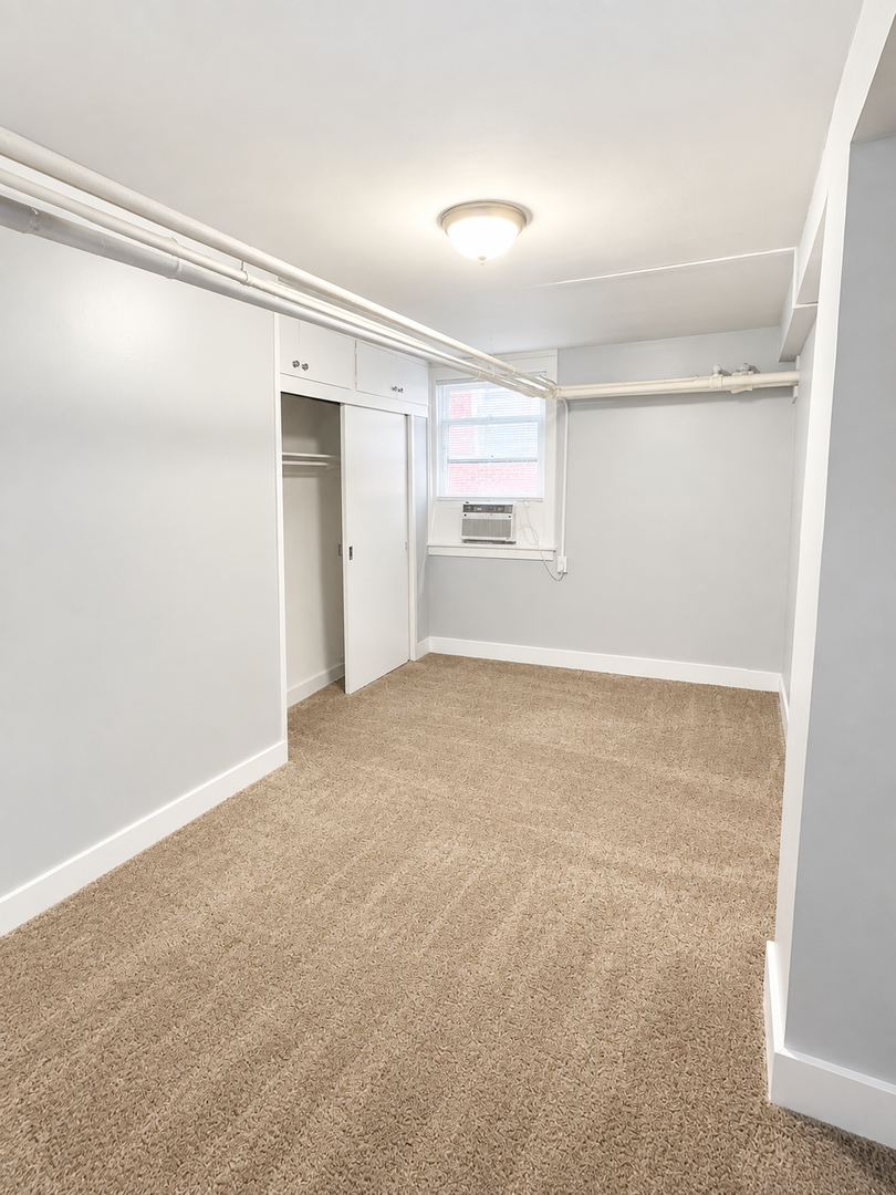 Monticello Apartments (520 S. 31st St.) 9 of 12