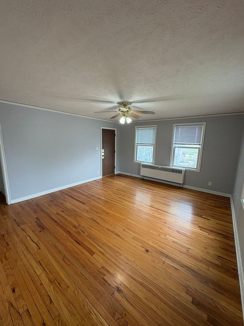 Omaha Apartment: 304 N 31st Street