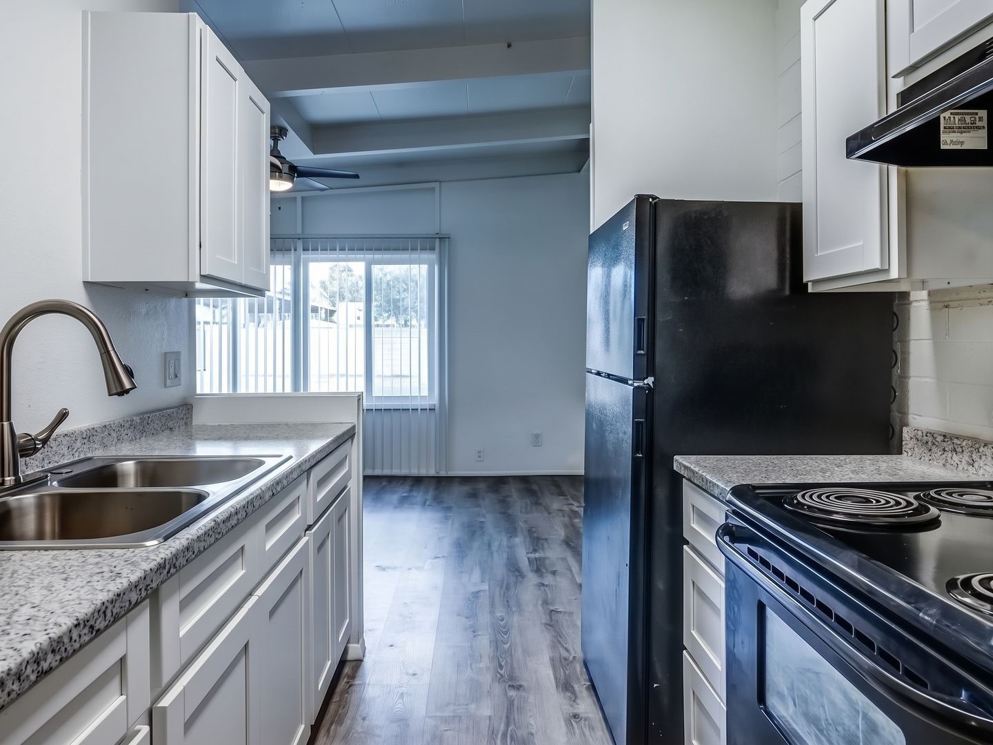 Glendale Apartment: 6021-6243 N 48th Ave
